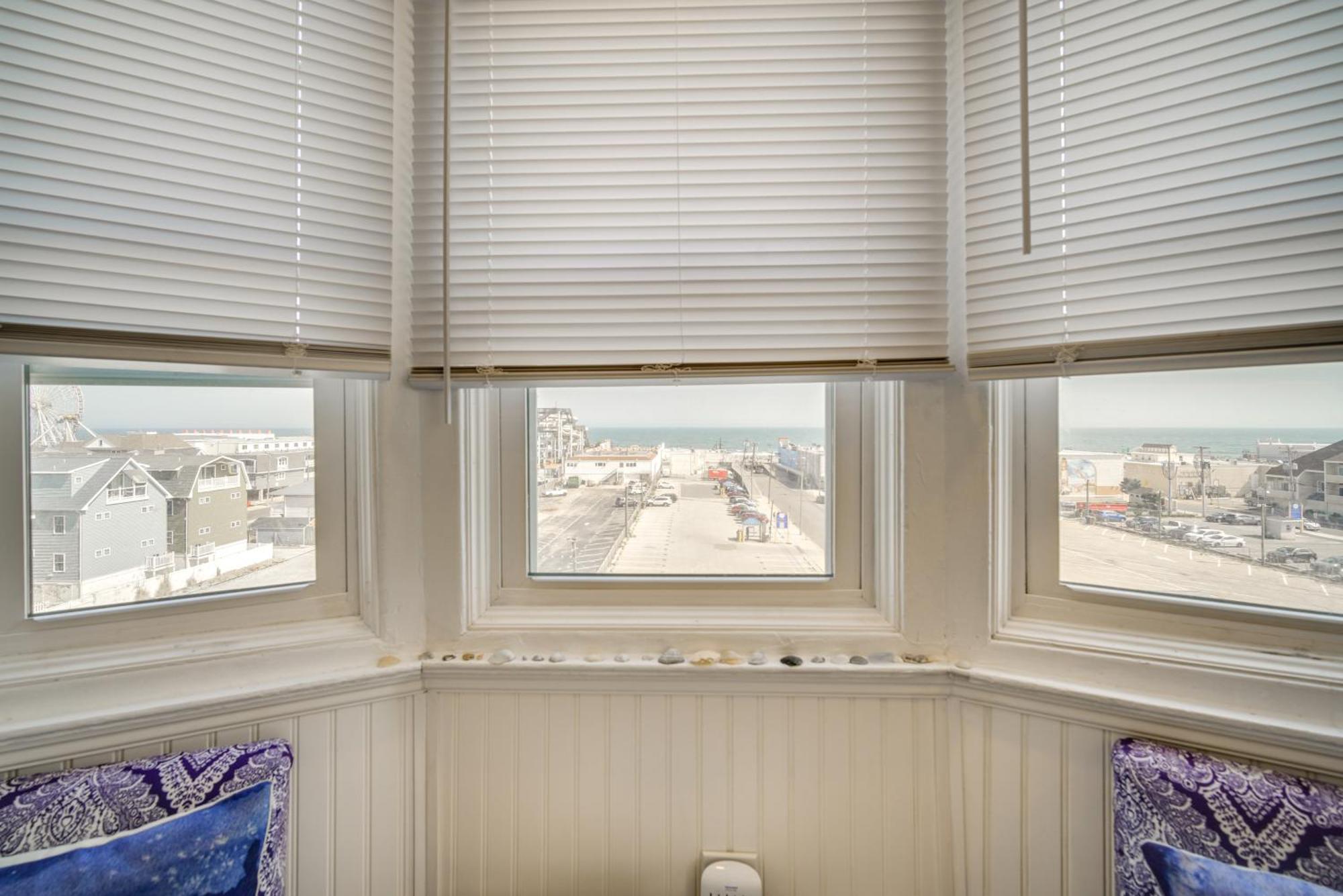 Ocean City Hideaway Walk To Boardwalk And Beach! Exterior photo